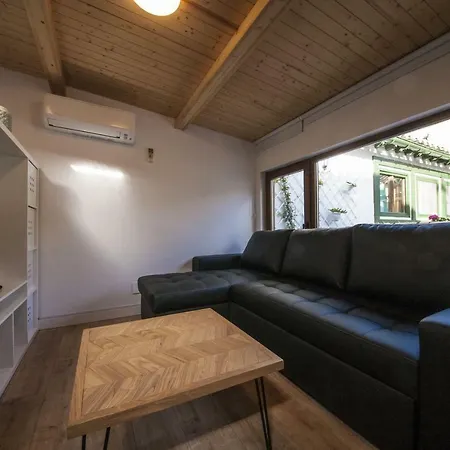 Atico Patio De La Plata * Толедо