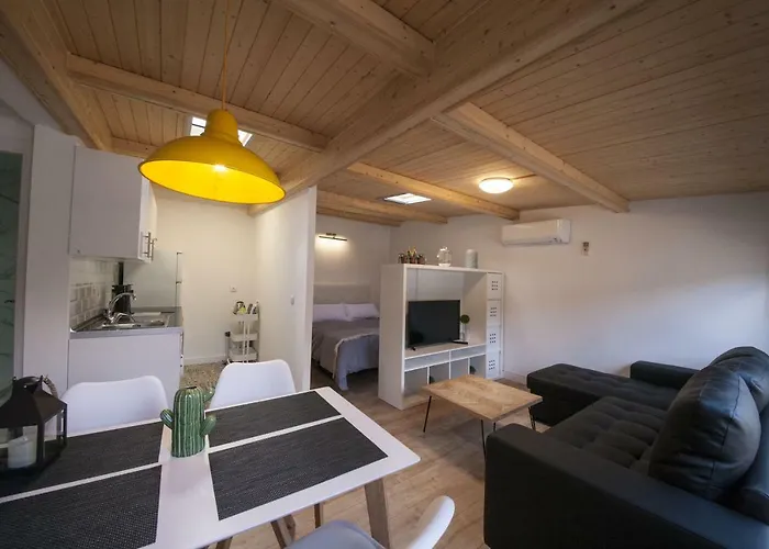 Atico Patio De La Plata Toledo